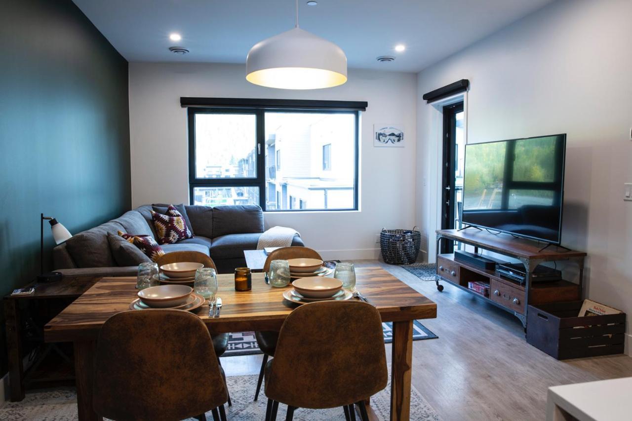 Revy Rendezvous By Vacations Apartment
